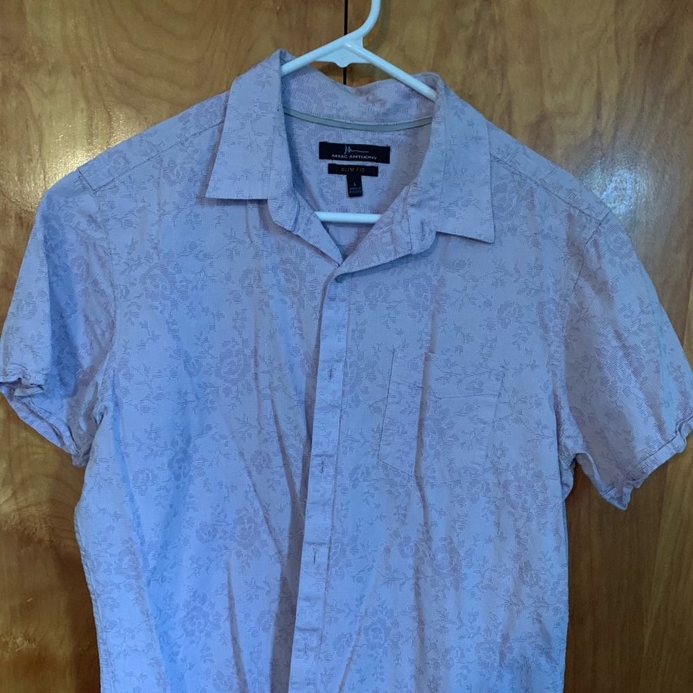 Short sleeve polo shirt. Slim fit